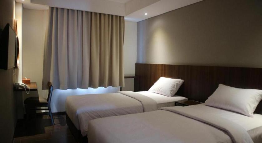 เบียงโก คอสเทล Hotel โบกอร์ ภายนอก รูปภาพ