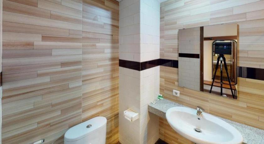 เบียงโก คอสเทล Hotel โบกอร์ ภายนอก รูปภาพ